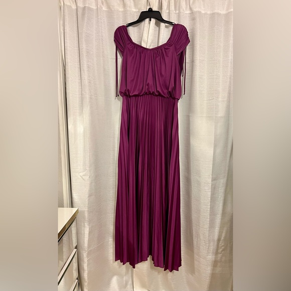 Vintage Prom Dress - Picture 11 of 16